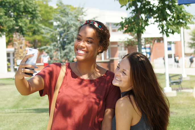 students-campus4 Students-campus 4
