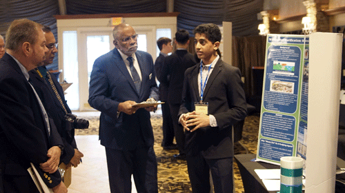 student presenting at the Jersey Shore Junior Science Symposium
