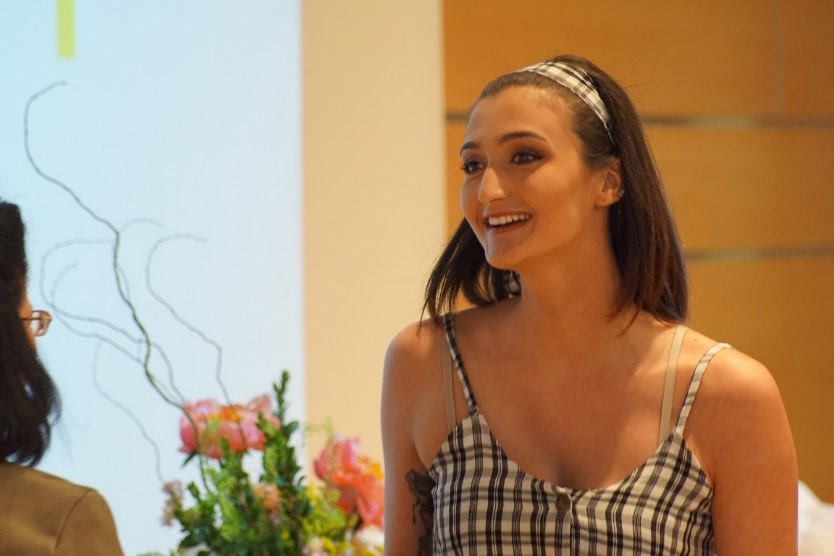 Taylor eof E.O.F. student receiving award