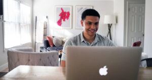 mayofi-KboMbhlRgGY-unsplash-1920 Student Accessing Online Services via The Hub | thehub