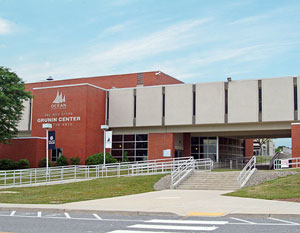 Campus_buildings-Arts-CC_wGruninCtr-logo The Grunin Center Building Outside