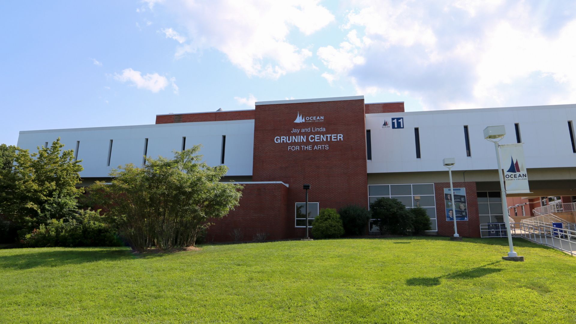Grunin Center for the Arts | Front | Ocean County College | College Tours