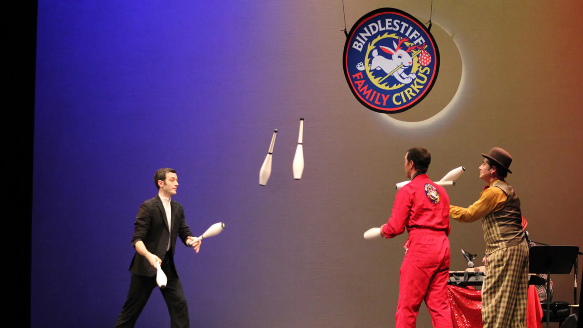 Grunin Center for the Arts Presents the Bindlestiff Family Cirkus Trio